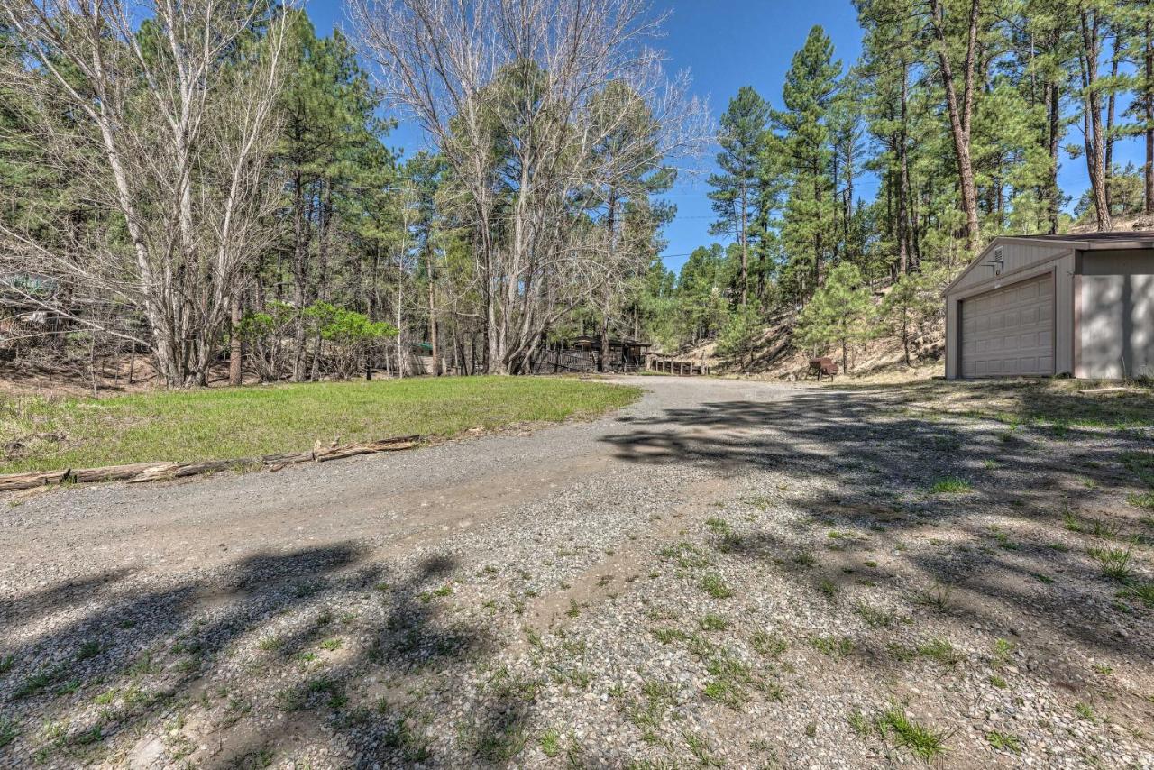 Tranquil Cabin With Stream And Deck Near Dtwn Ruidoso! Exterior photo